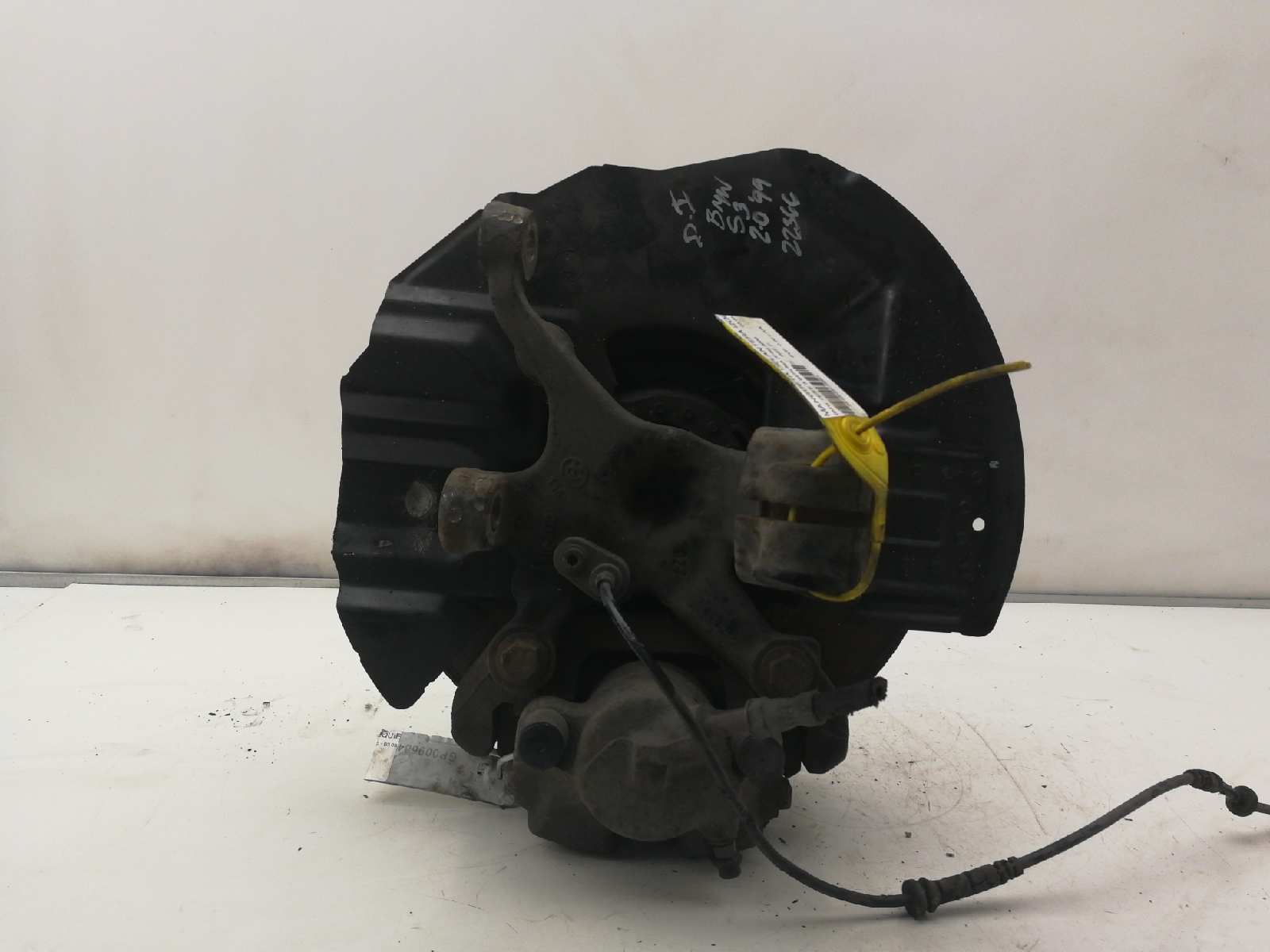 VAUXHALL 3 Series E46 (1997-2006) Front Left Wheel Hub 31211096429 18514566