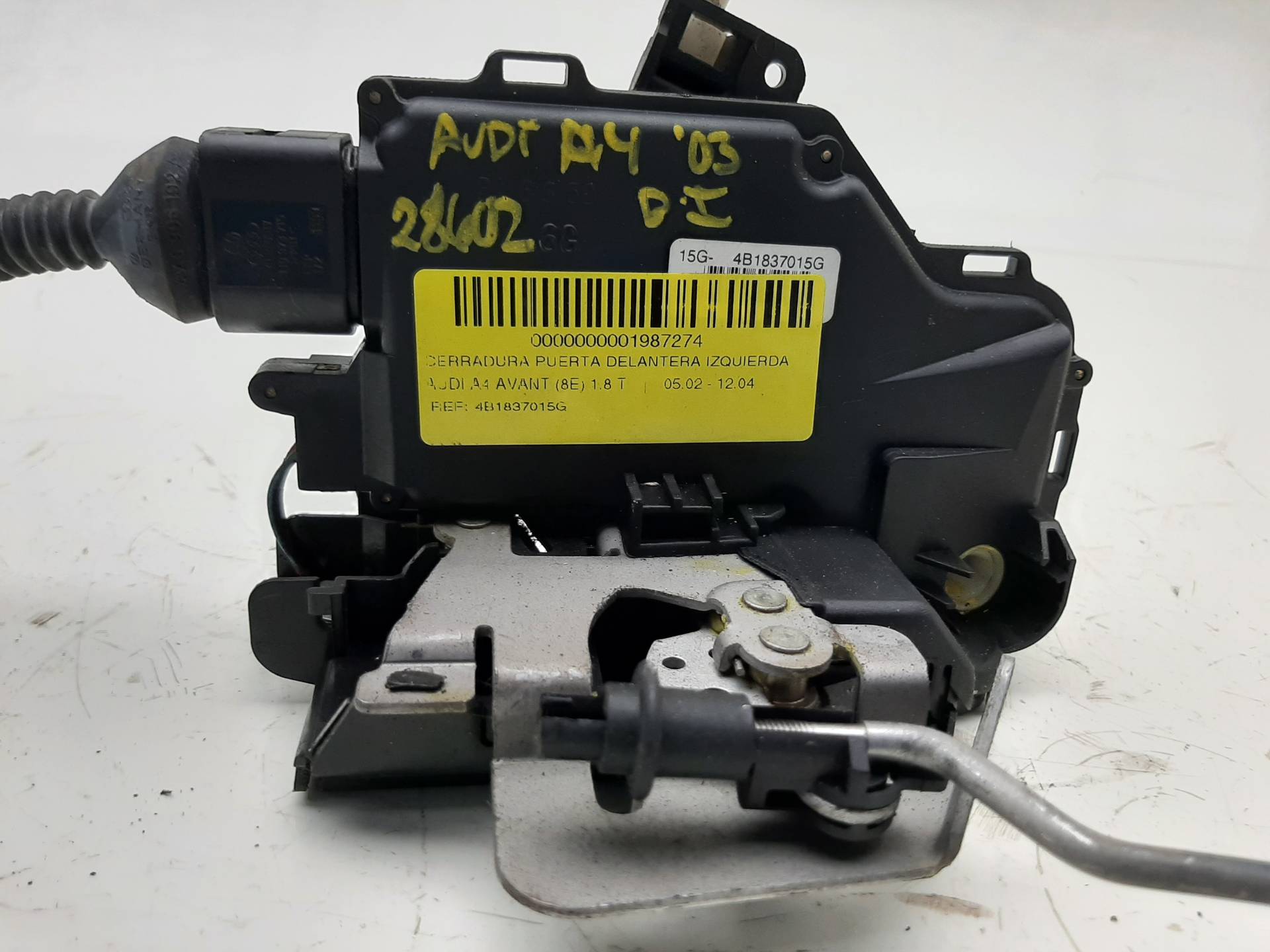 AUDI A4 B6/8E (2000-2005) Front Left Door Lock 4B1837015G 18571399