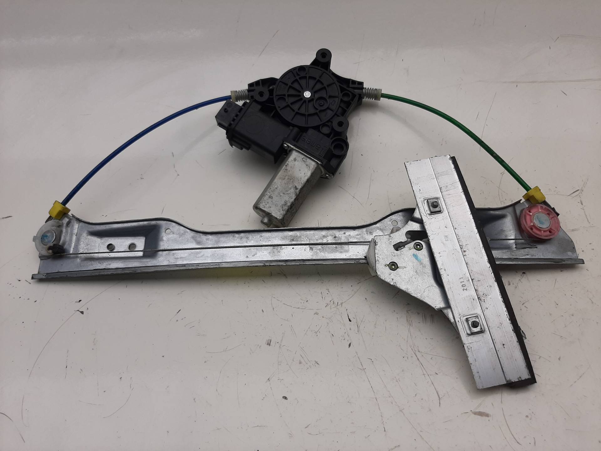 FORD USA Front Left Door Window Regulator 1060281 25907049