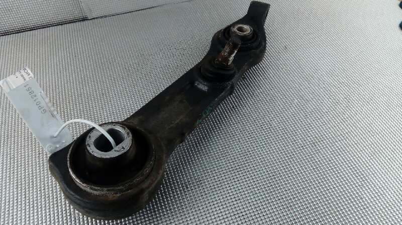 TOYOTA E-Class W211/S211 (2002-2009) Braț de control inferior dreapta față A2113332914, A2113330597 18451741