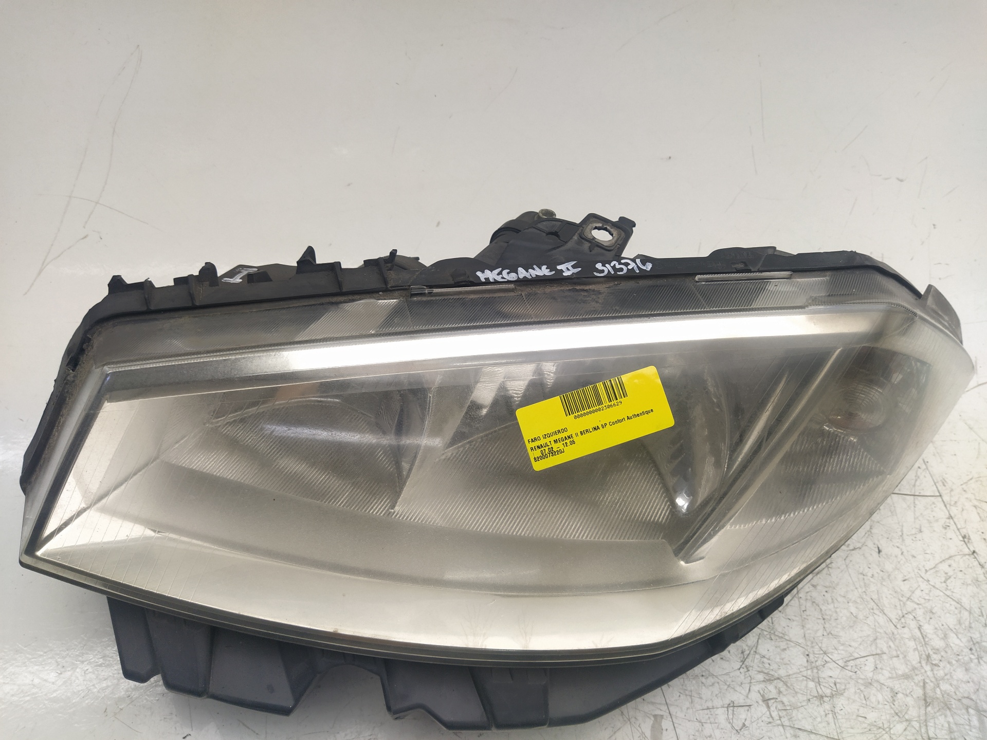 VAUXHALL Megane 2 generation (2002-2012) Front Left Headlight 8200073220J,89306990 21753401