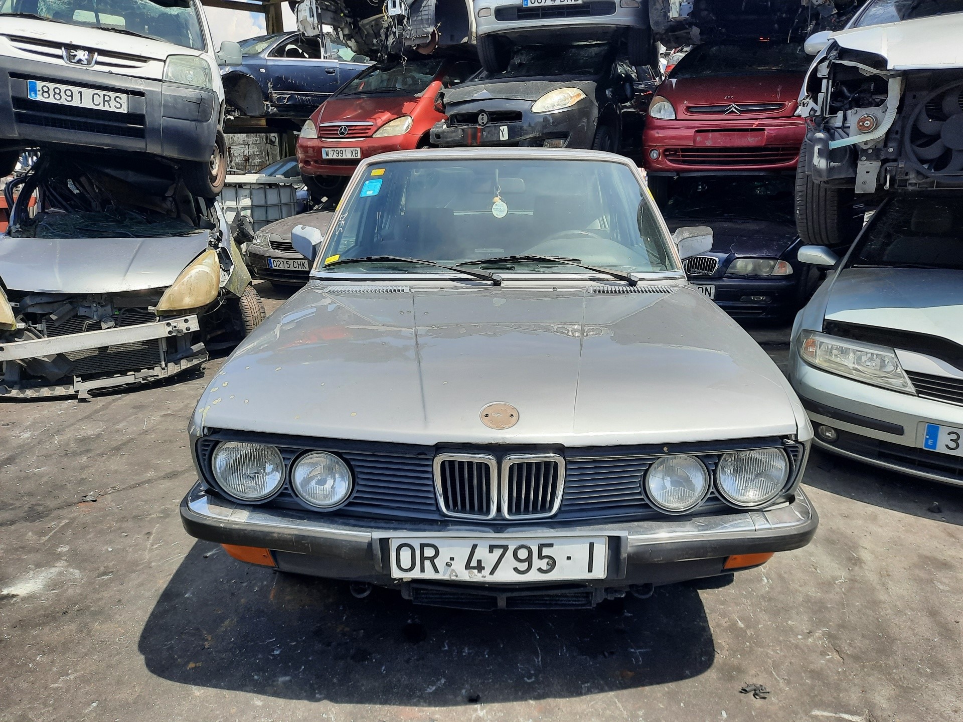 BMW 5 Series E28 (1981-1988) Priekinių dešinių durų spyna 51211959038 24018696