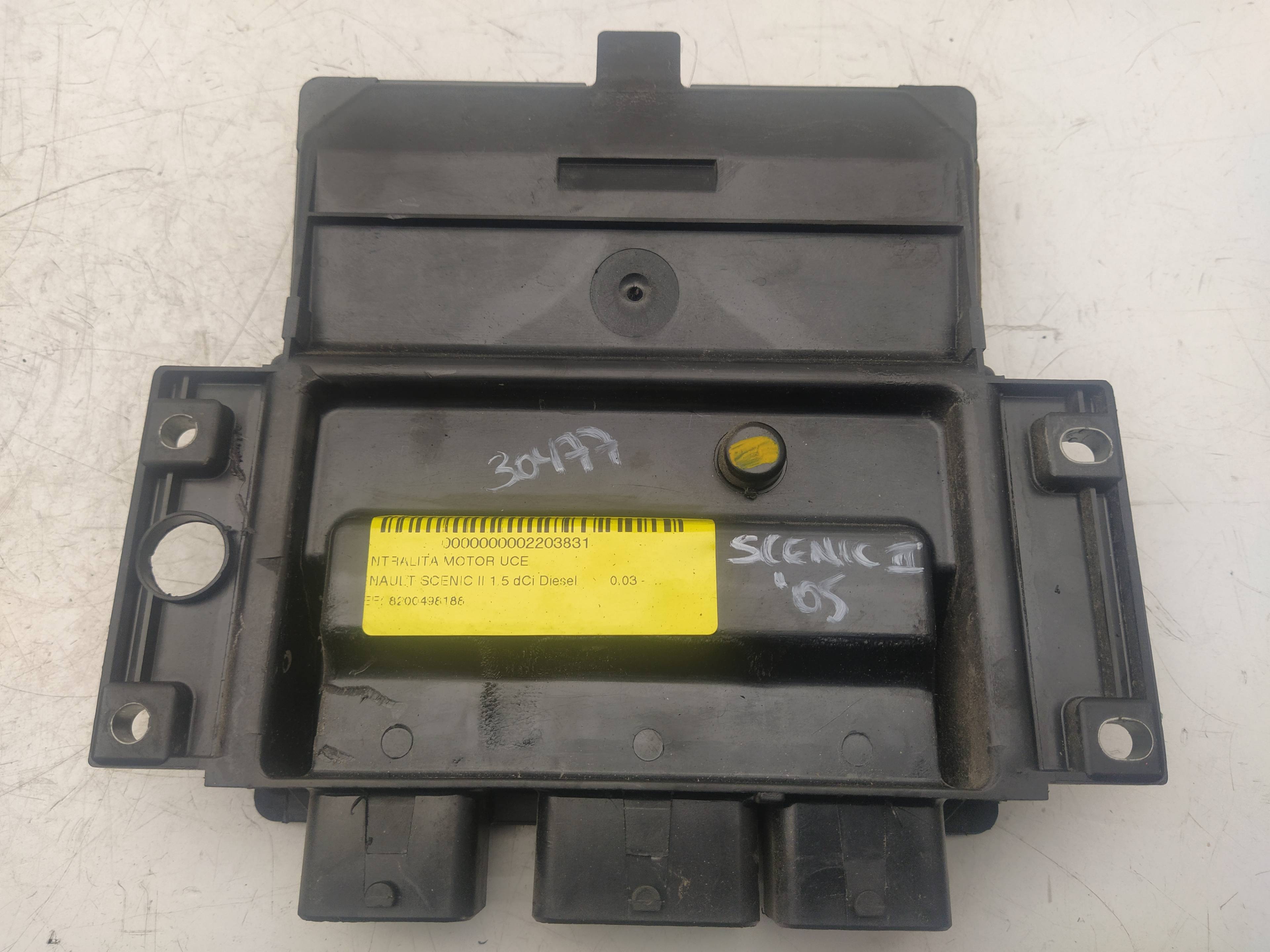 RENAULT Scenic 2 generation (2003-2010) Engine Control Unit ECU 8200498188, 8200469340 18635461