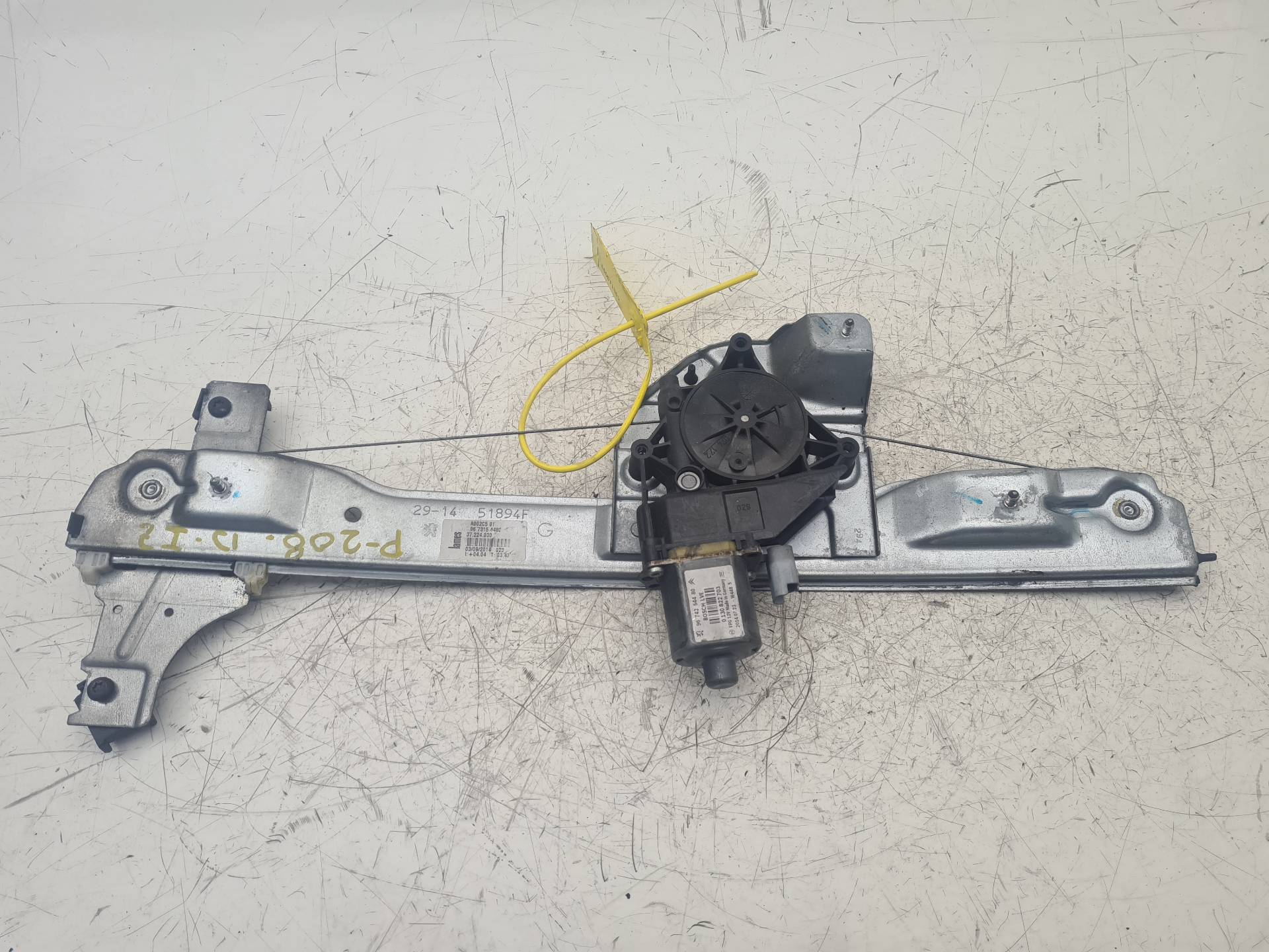 PEUGEOT 208 Peugeot 208 (2012-2015) Front Left Door Window Regulator 9673154480 18597003