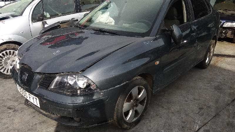 SEAT Cordoba 2 generation (1999-2009) Турбокомпресор 038253010B,71001826000475,BV39A0019 18452625