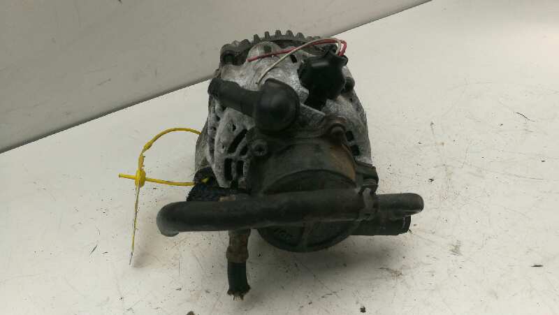 KIA Carens 2 generation (2002-2006) Alternator 3730027012 18524107