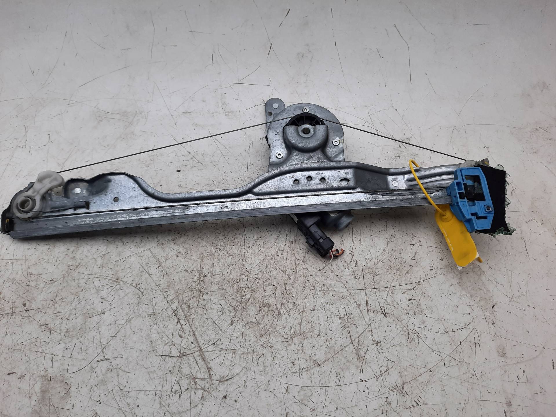 FORD Modus 1 generation (2004-2012) Front Left Door Window Regulator 402068E, 118241 18547349