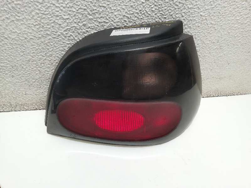 RENAULT Megane 1 generation (1995-2003) Rear Right Taillight Lamp 7700828138 24007448