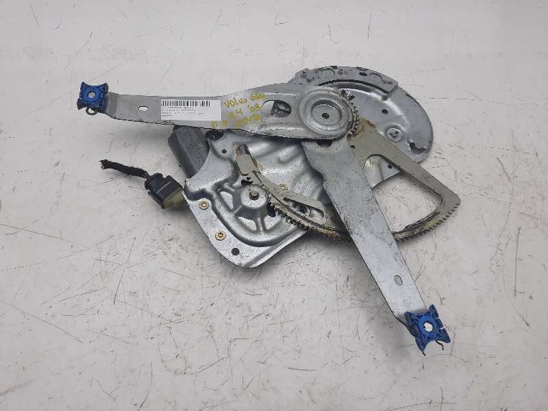 VOLVO S60 1 generation (2000-2009) Lève-vitre de porte avant droite 0130821761 18545202