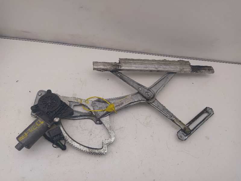 MERCEDES-BENZ E-Class W210/S210 (1995-2002) Front Left Door Window Regulator 0130821708 18508094