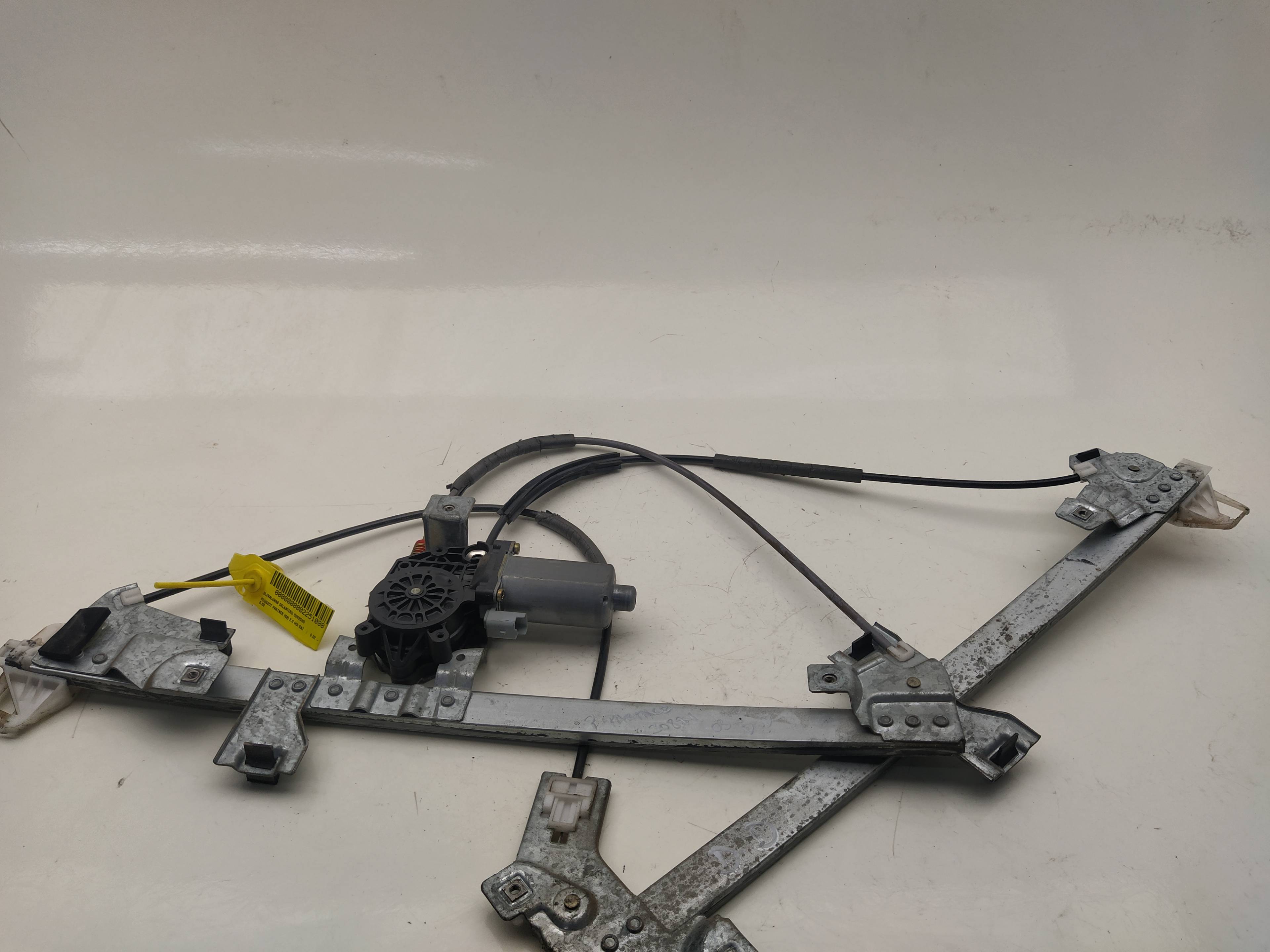 RENAULT Partner 1 generation (1996-2012) Front Right Door Window Regulator 0130821762 18664138