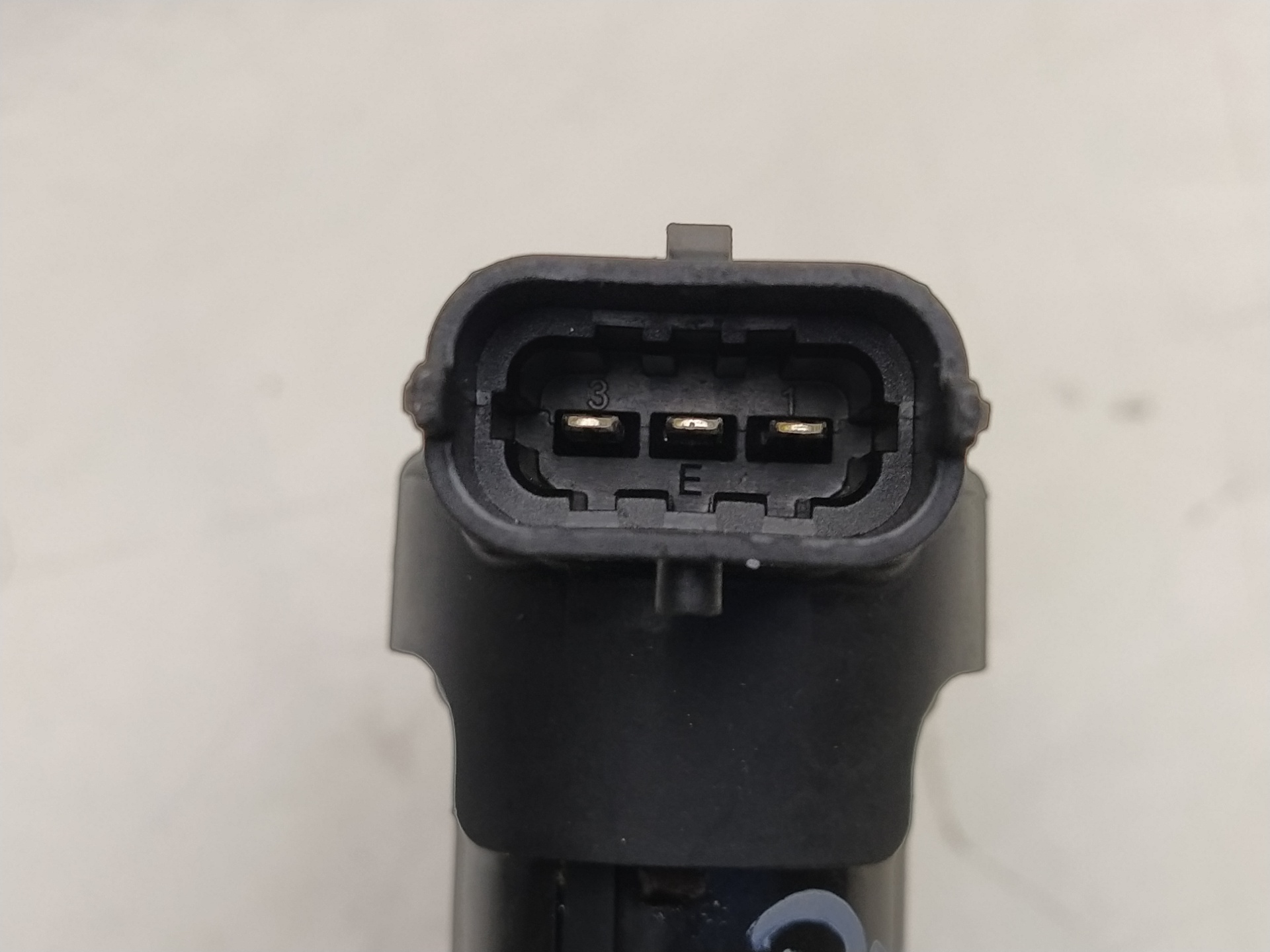 PEUGEOT 108 1 generation (2015-2021) High Voltage Ignition Coil 9671214580 24022527