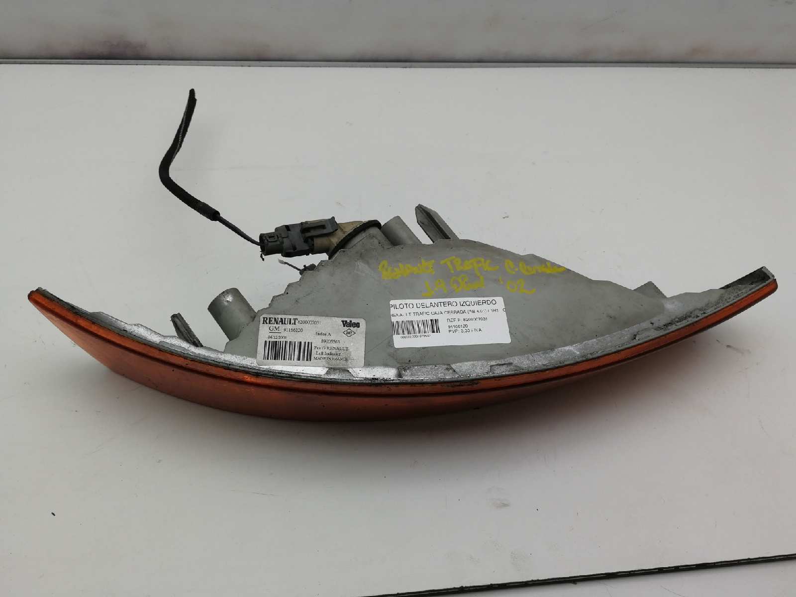 RENAULT Trafic 2 generation (2001-2015) Front left turn light 8200007031, 91166120, 89005563 18505335