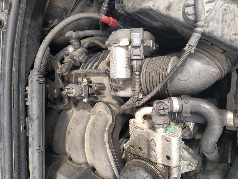 BMW 1 Series E81/E82/E87/E88 (2004-2013) Dans la pompe à carburant du réservoir 55207253 18516848