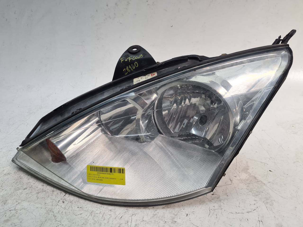 FORD Focus 1 generation (1998-2010) Front Left Headlight 2M5113W030BE 18560648