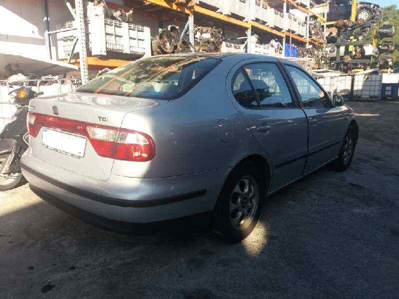 NISSAN Toledo 2 generation (1999-2006) Фонарь задний правый 1M5945096B,1M5945096B 18452682