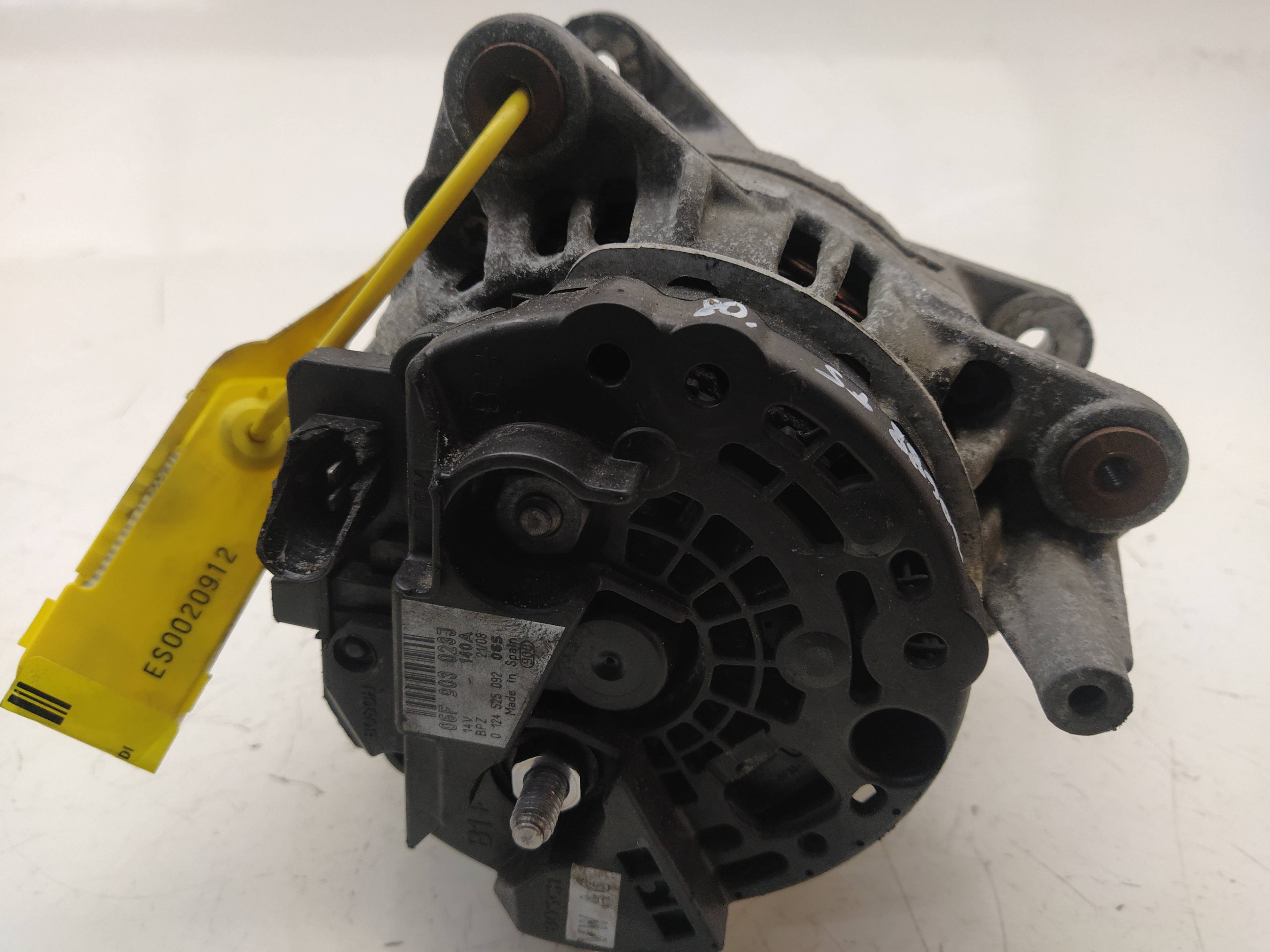 VOLKSWAGEN Transporter T5 (2003-2015) Alternator 06F903023J 18664088