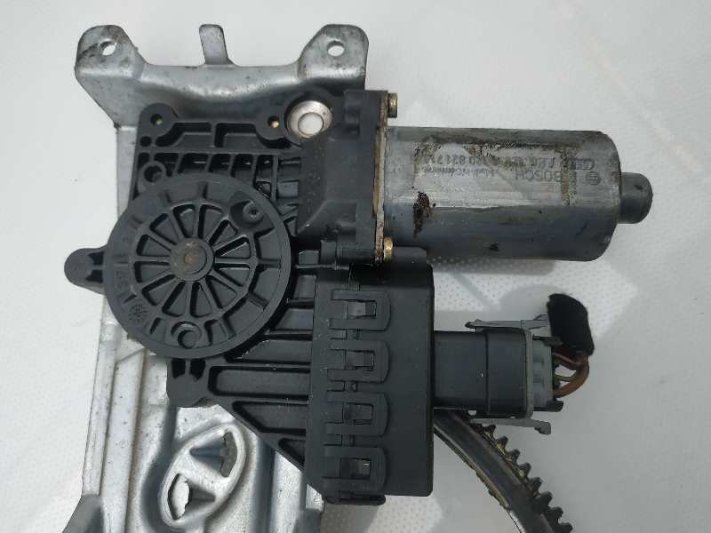 OPEL Astra H (2004-2014) Vindusregulator foran venstre dør 90521881, 0130821714 24008329