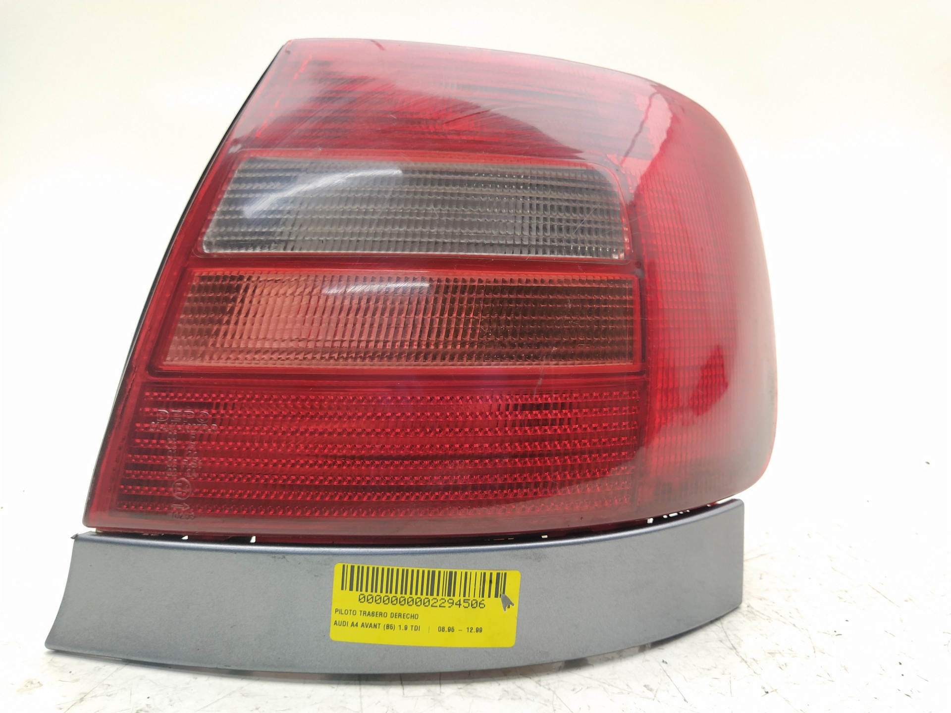 HONDA A4 B5/8D (1994-2001) Rear Right Taillight Lamp 034411927R 22289212