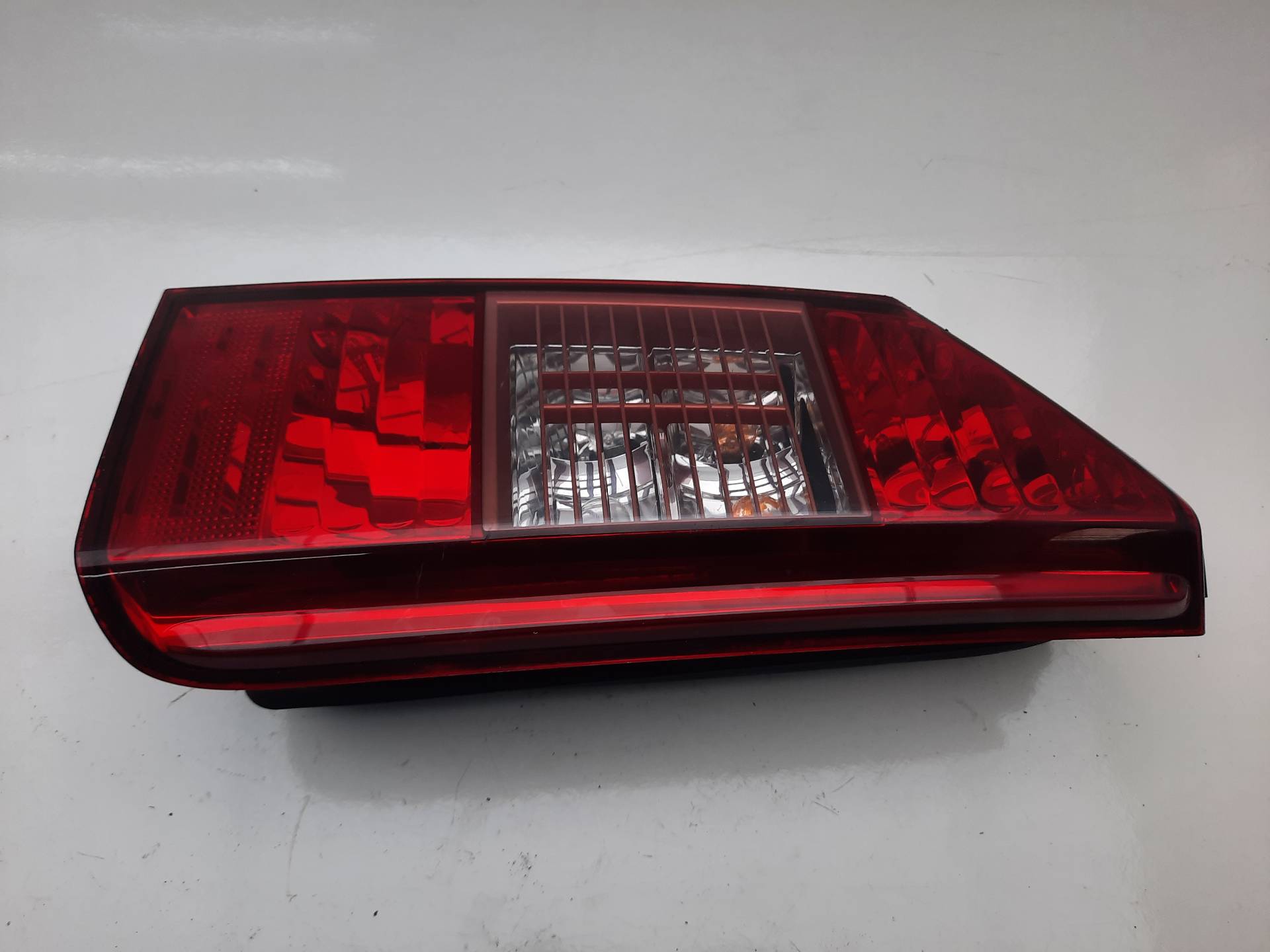 MITSUBISHI Musa 1 generation (2004-2012) Rear Right Taillight Lamp 46829508DX 18550386