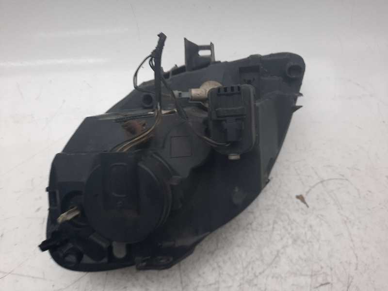 CHRYSLER Kangoo 1 generation (1998-2009) Fram höger strålkastare 8200236591,89008440 18545278