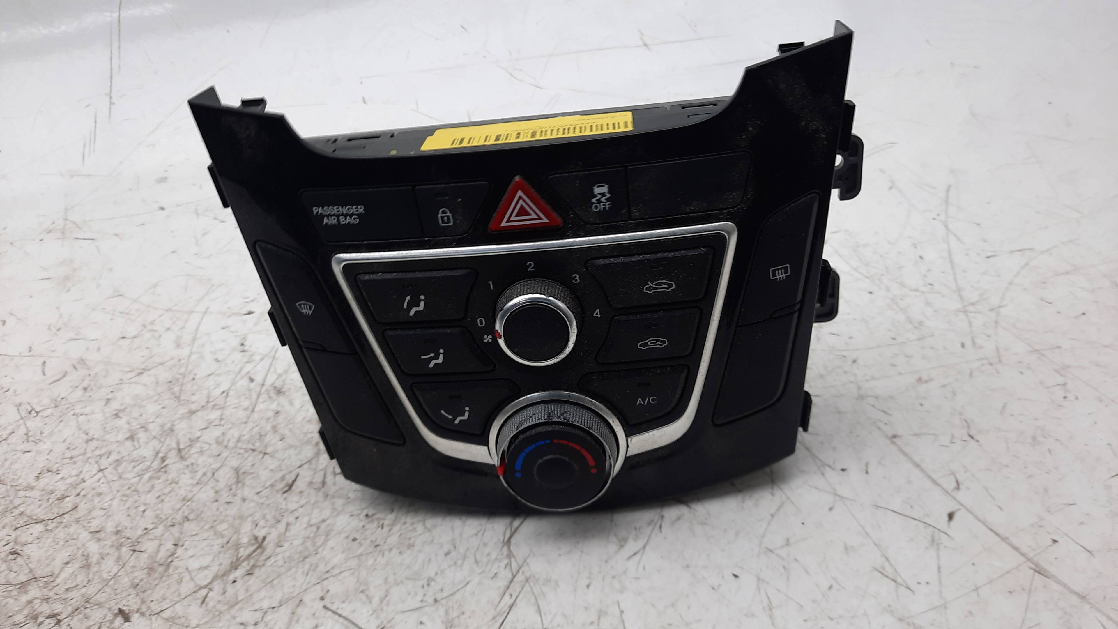 HYUNDAI i30 GD (2 generation) (2012-2017) Climate  Control Unit 97250A6040GU 18551078