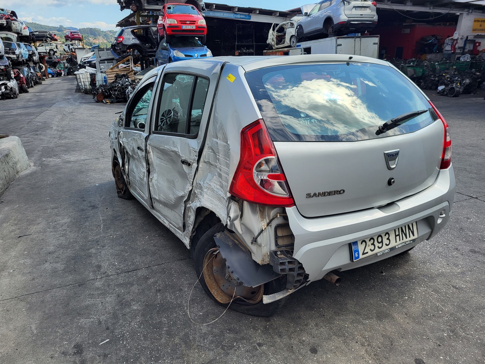 DACIA Sandero 2 generation (2013-2020) Främre höger dörrfönsterhiss 9030256 24022231