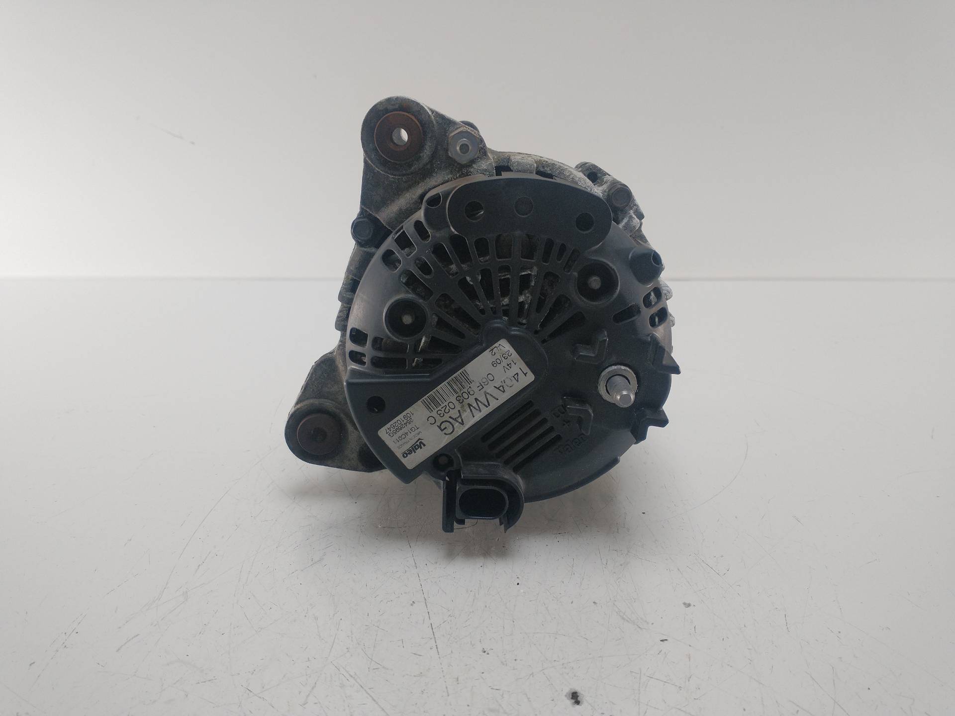 SEAT Leon 2 generation (2005-2012) Alternator 06F903023C, 2542695G, TG14C011 19985711