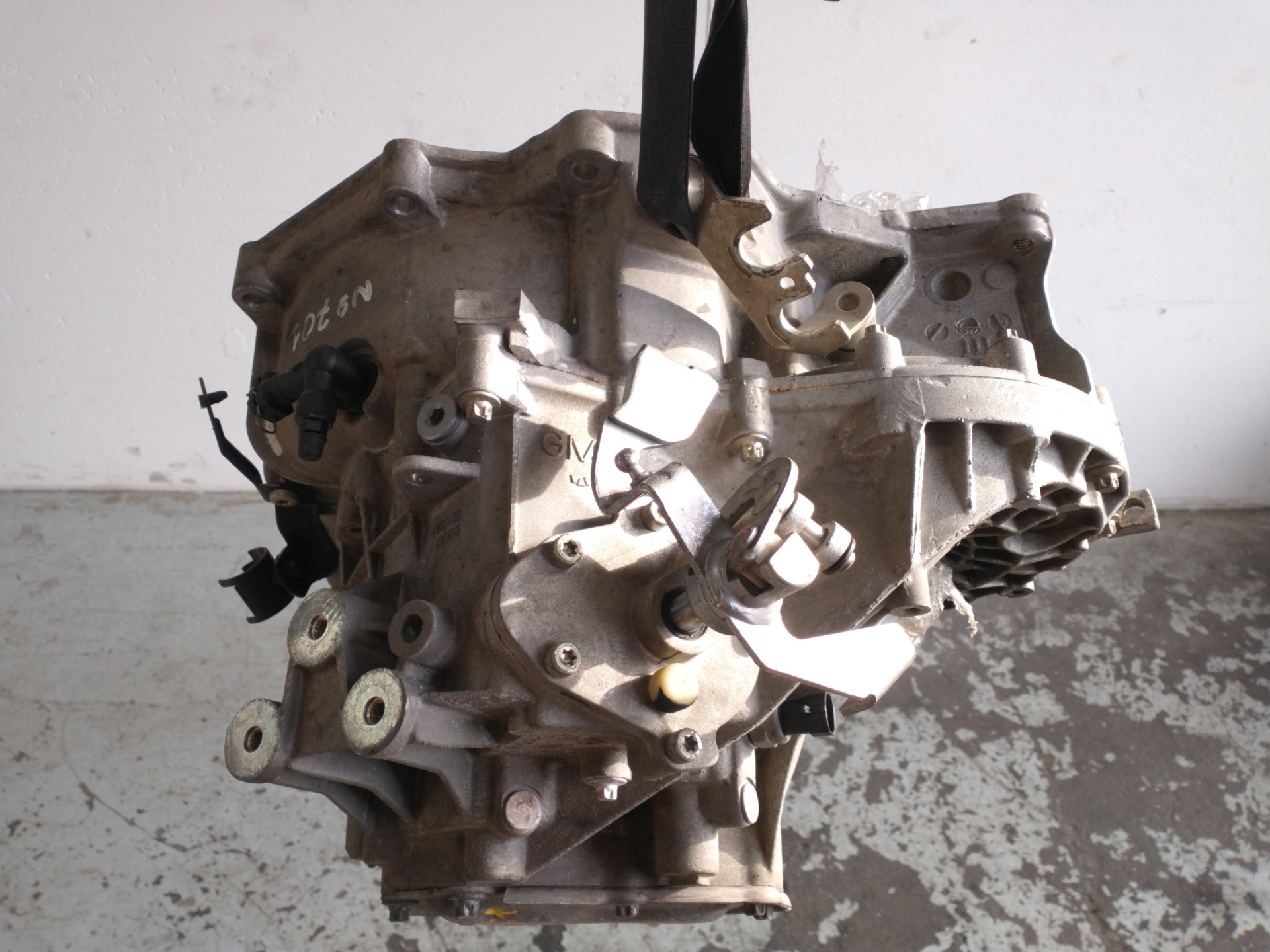 OPEL Astra J (2009-2020) Gearbox 5495775 19999387