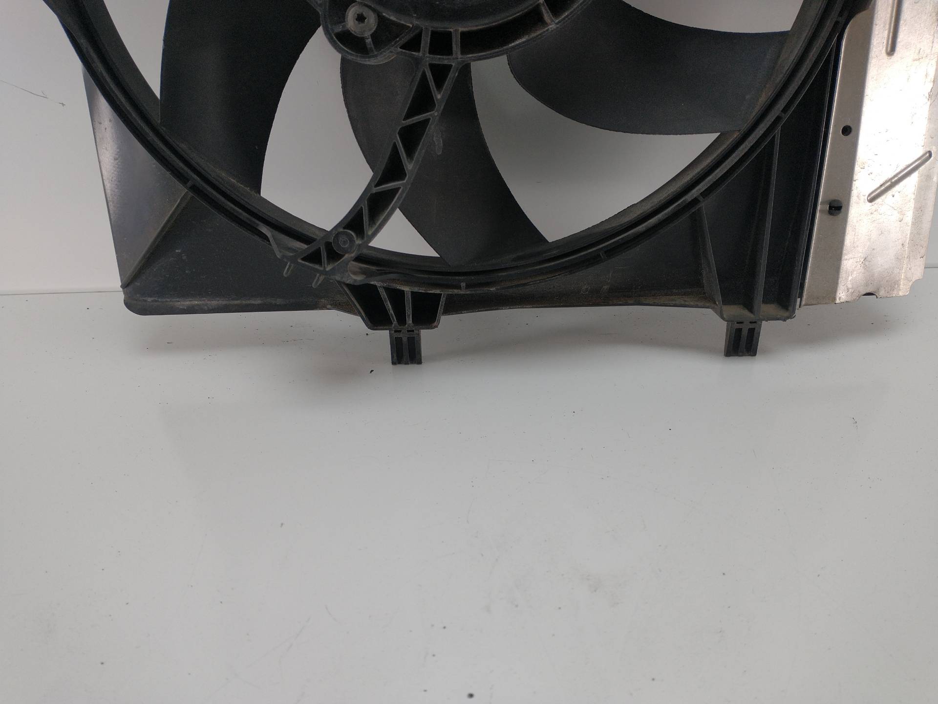 PEUGEOT 207 1 generation (2006-2009) Diffuser Fan 9682902080 20009543