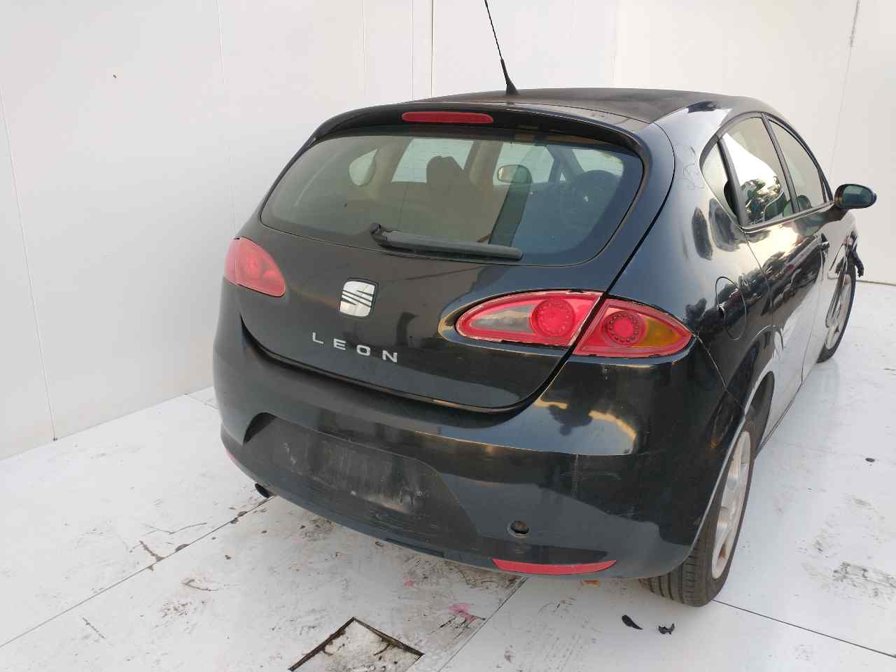 SEAT Leon 2 generation (2005-2012) Стартер D6GS13, 02T911023T 19997614