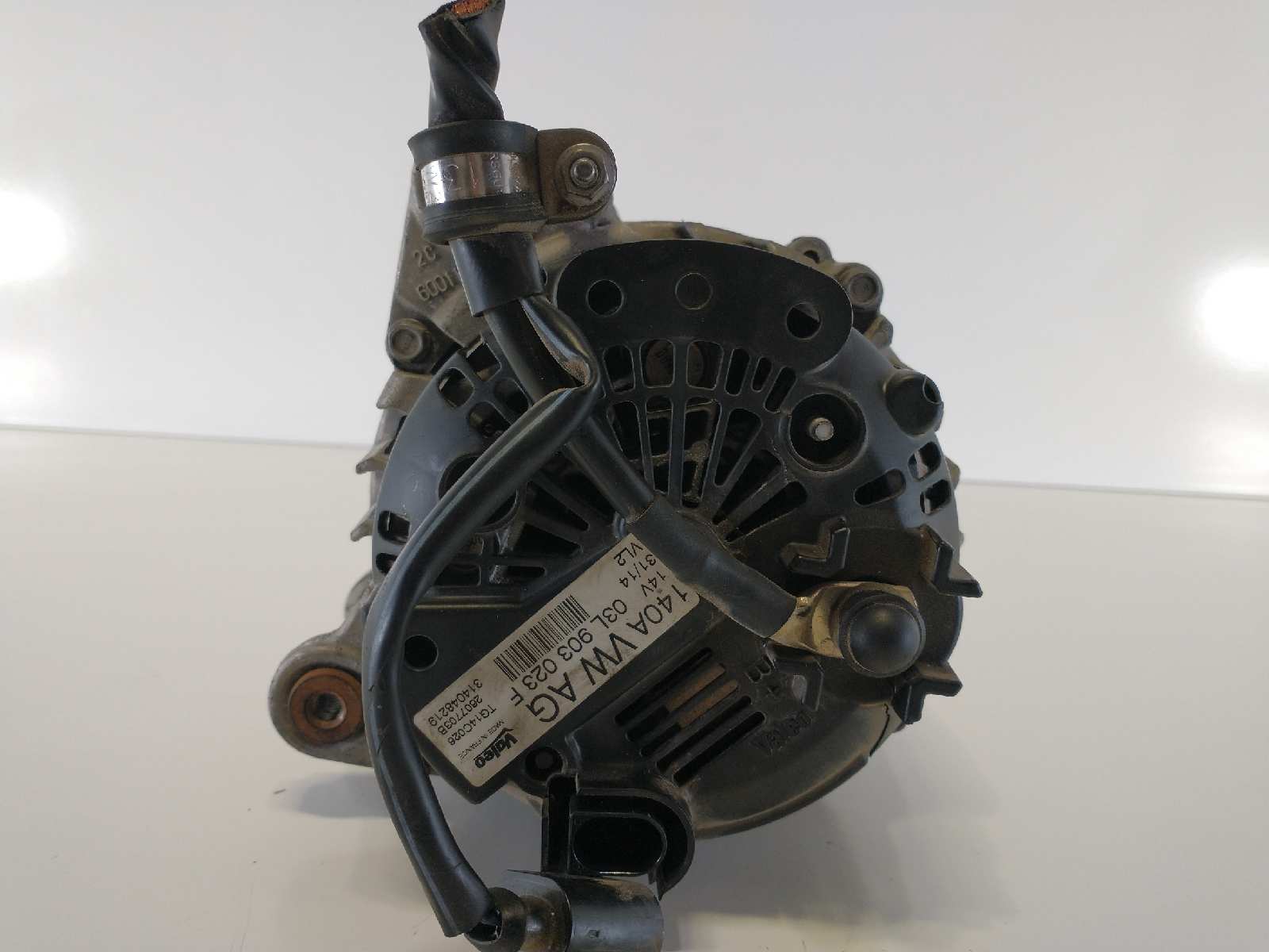 VOLKSWAGEN Passat B6 (2005-2010) Alternator 03L903023F, TG14C026 19958094