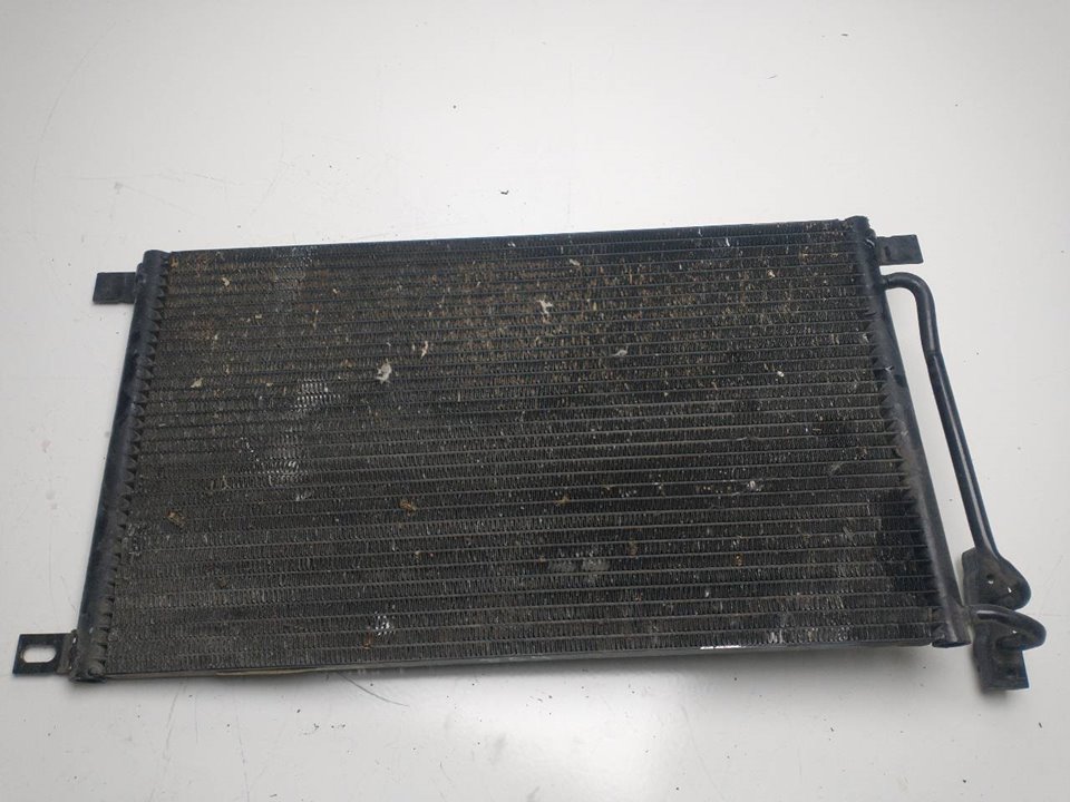 TOYOTA 3 Series E46 (1997-2006) Gaisa kondensācijas radiators 64538377648 20052428