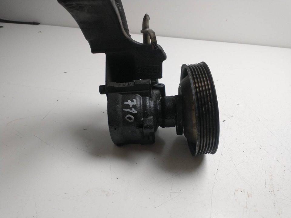 NISSAN Насос гидроусилителя 26103252FK,55183805 25950231