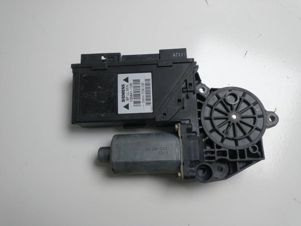 SUZUKI A4 B6/8E (2000-2005) Front Right Door Window Control Motor 12V0130821764 20047531