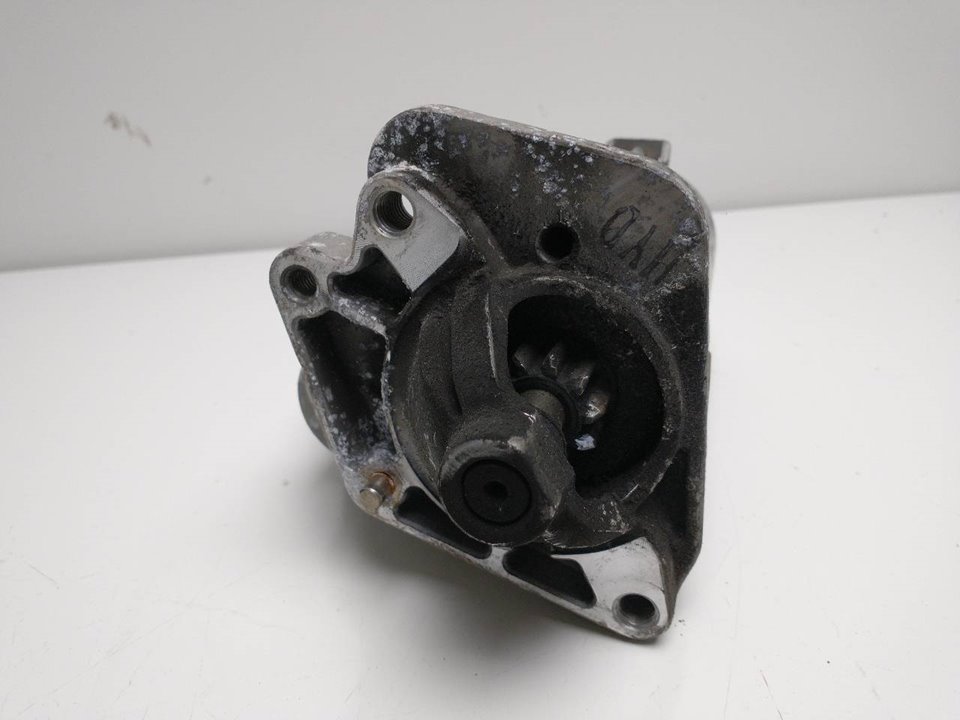 DACIA Logan 1 generation (2004-2012) Startmotor 29D50037DWA,233003329R 25950379