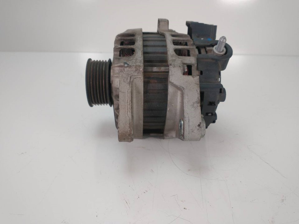 HYUNDAI i30 FD (1 generation) (2007-2012) Generatorius 373002B101,2655447 25952044