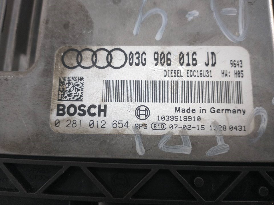 SUZUKI A4 B7/8E (2004-2008) Moottorin ohjausyksikkö ECU 03G906016JD,0281012654 20028785