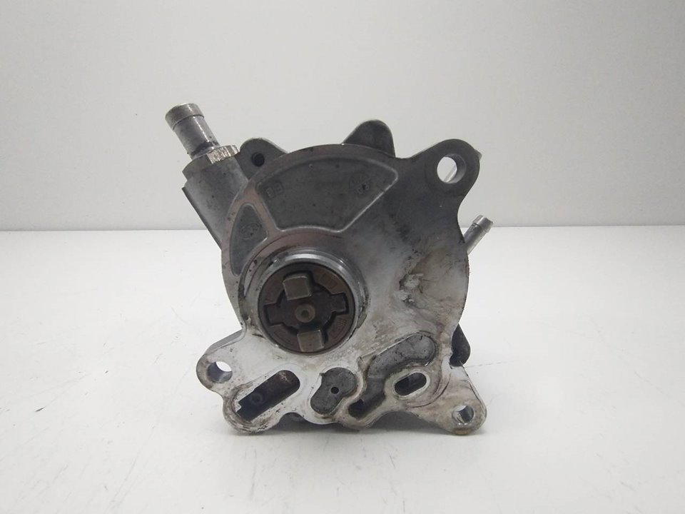 VOLKSWAGEN Passat B6 (2005-2010) Vakuum pumpe 03G145209,250505B1 25950695