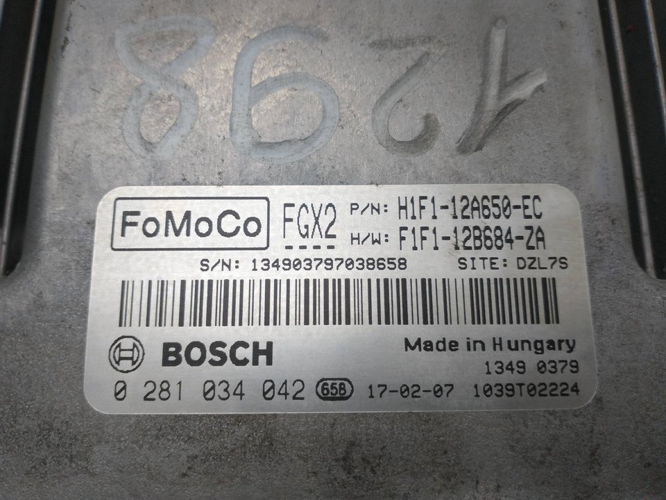 FORD Focus 3 generation (2011-2020) Блок управления двигателем 0281034042,1039T02224,0281034042 25951939