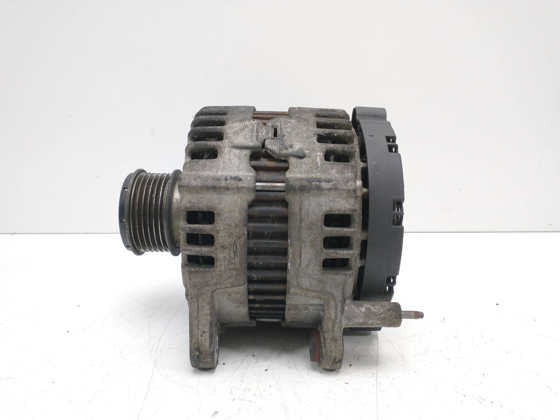 VOLKSWAGEN Passat B6 (2005-2010) Alternator 03G903023, 0121715003 20026694