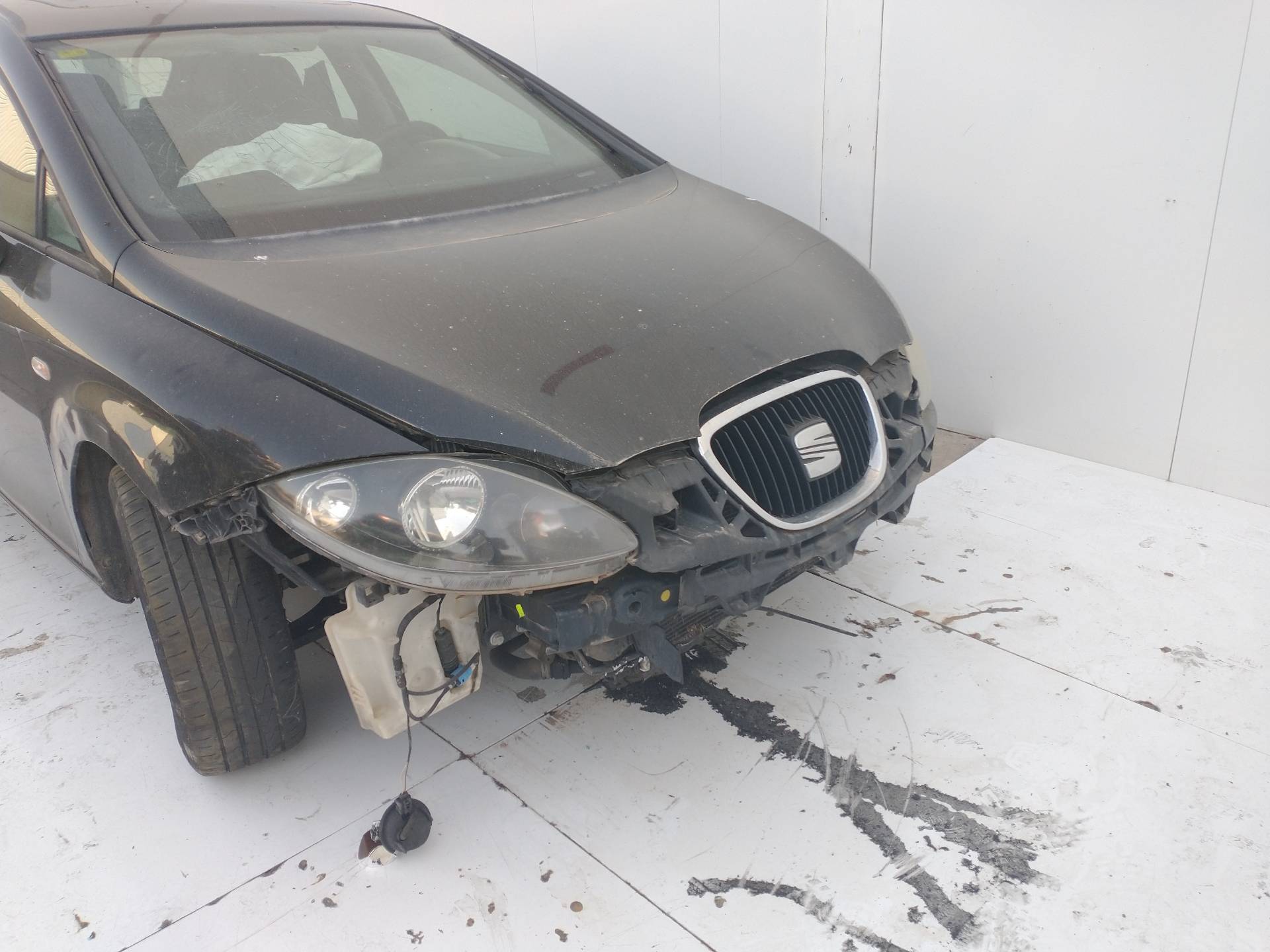 SEAT Leon 2 generation (2005-2012) Генератор 06F903023F, 012452509104S 20043037