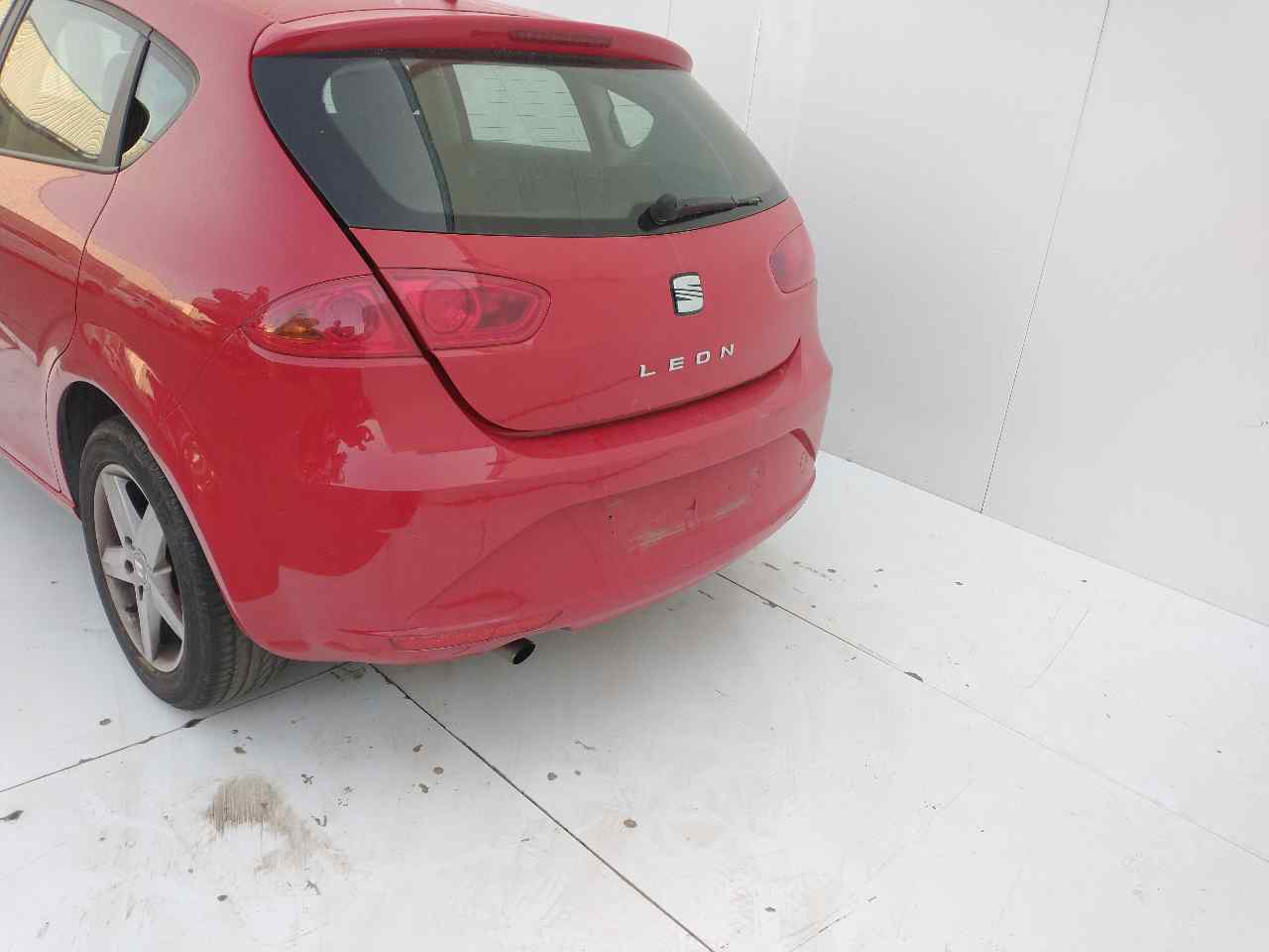 SEAT Leon 2 generation (2005-2012) Охлаждающий радиатор 1K0820411S 20008695