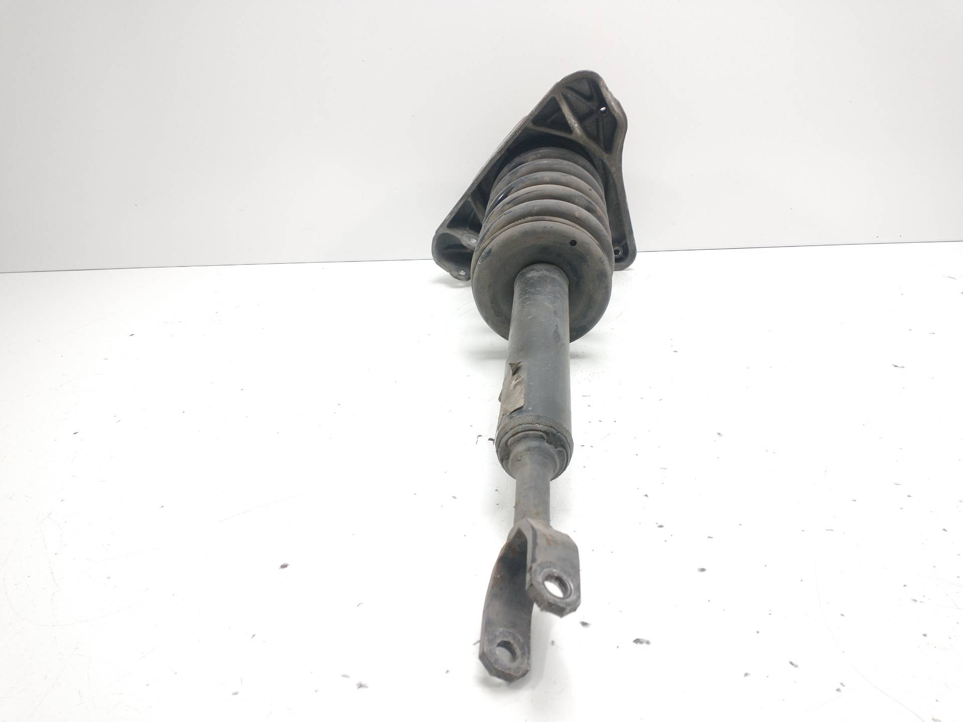 DODGE A6 C6/4F (2004-2011) Front Right Shock Absorber 4F0413031AM 20018661