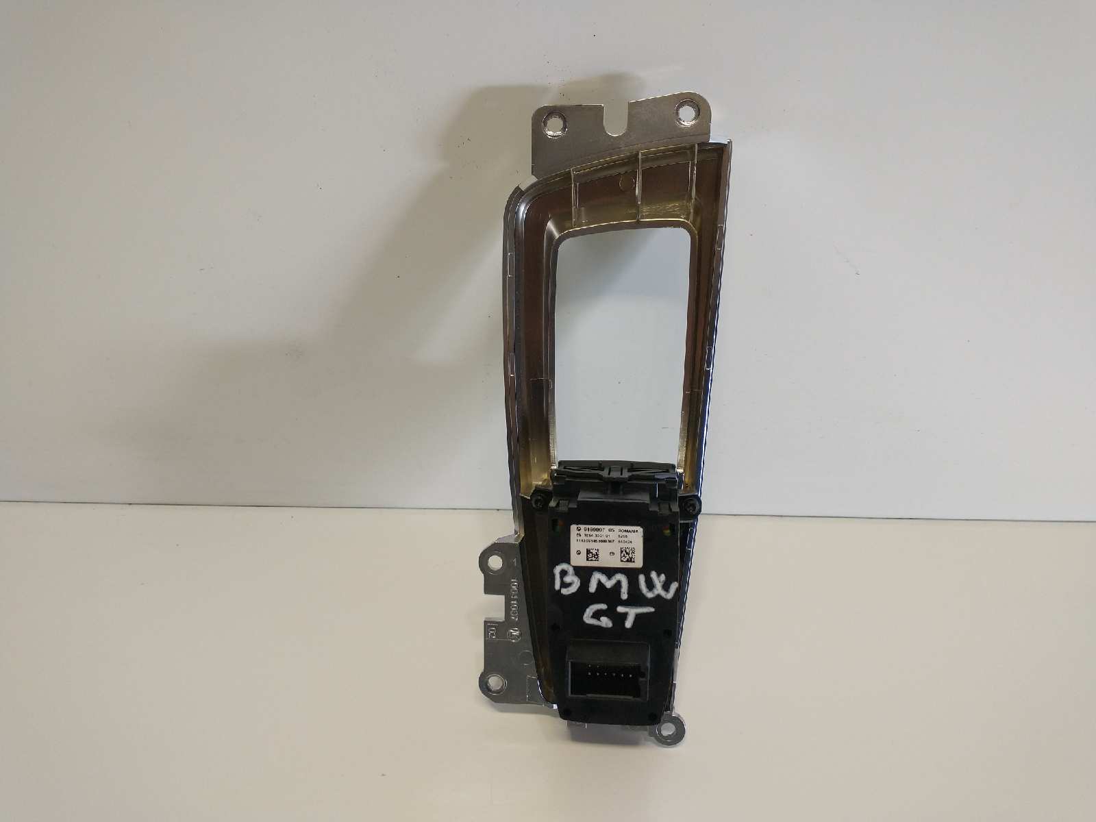 Freno de mano electrico 9159997 de Bmw Serie 5 2010-2011 - pieza usada