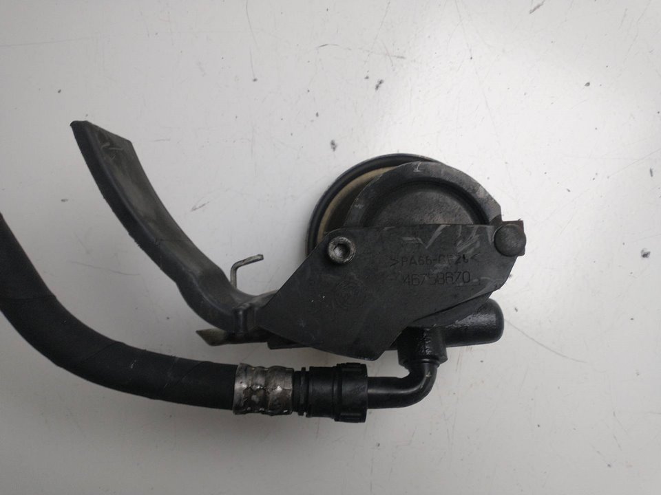 NISSAN Насос гидроусилителя 26103252FK,55183805 25950231