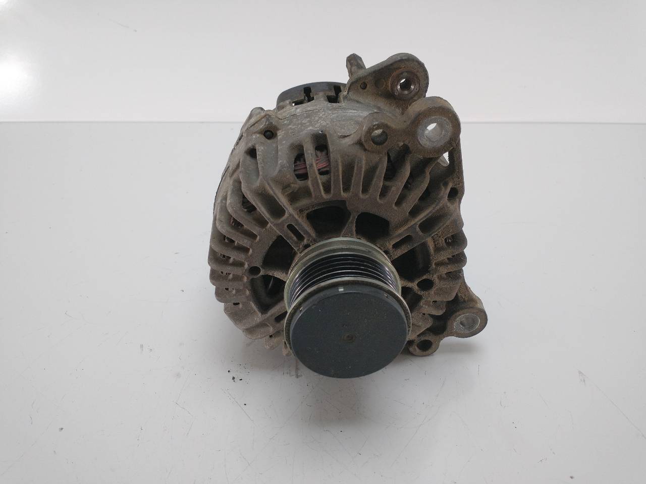 SEAT Toledo 3 generation (2004-2010) Alternator 2542695C, TG14C011 19990348