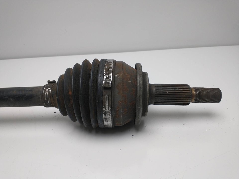 TOYOTA Verso 1 generation (2009-2015) Front Right Driveshaft 25951245