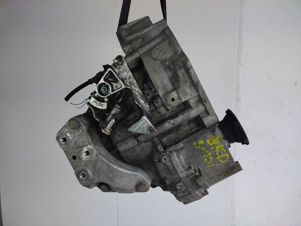 SEAT Toledo 3 generation (2004-2010) Коробка передач HDU,HDU 25951679