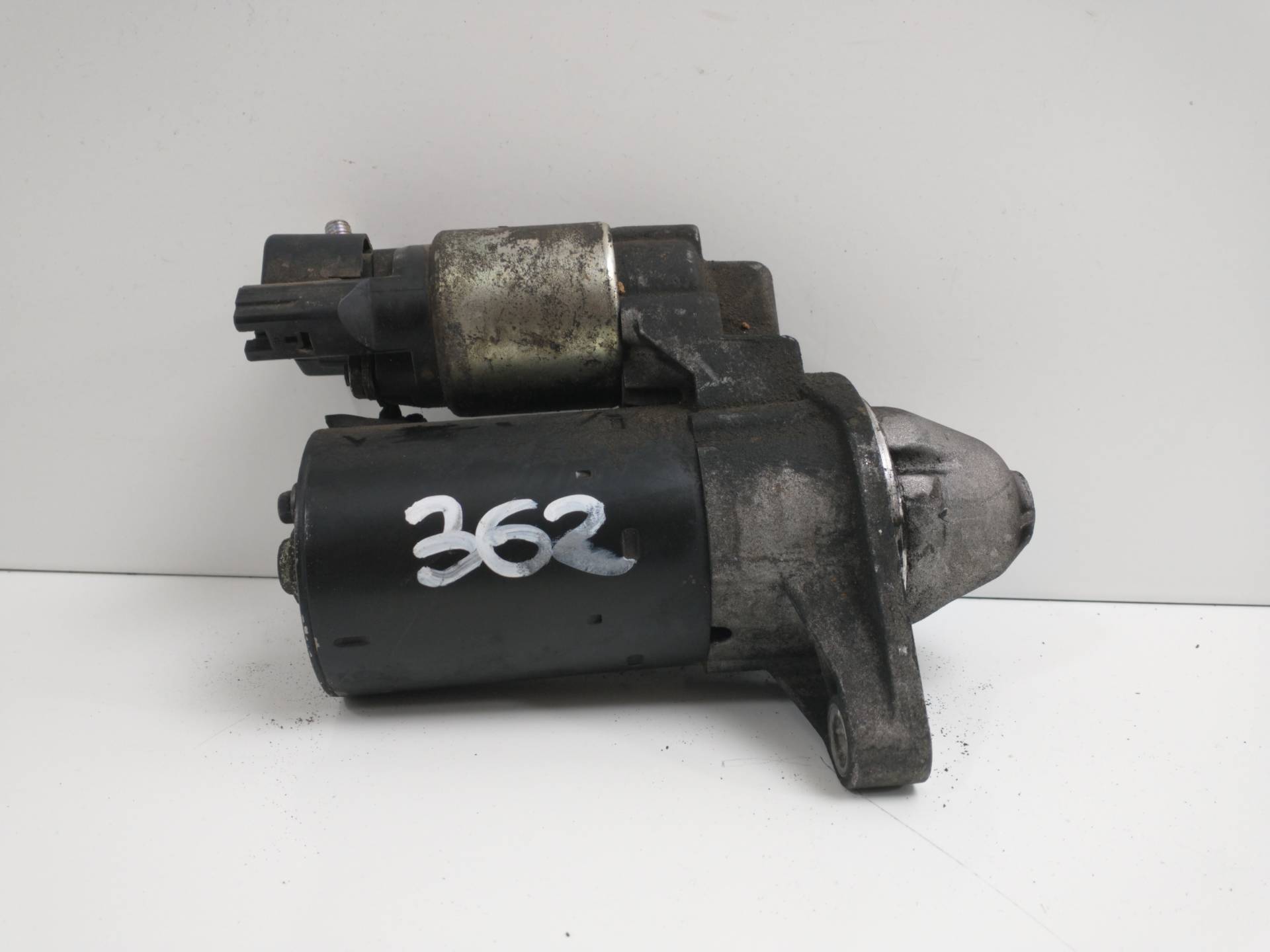 TOYOTA Yaris 2 generation (2005-2012) Starter auto 281000N010, 0001107441 19971281